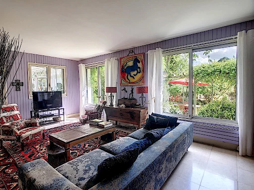 Appartement 6 pièces 145 m²