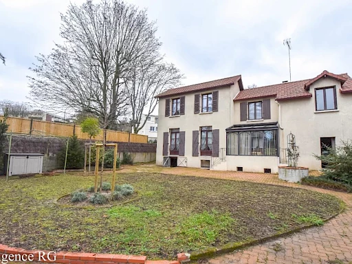 Maison 6 pièces 150 m²